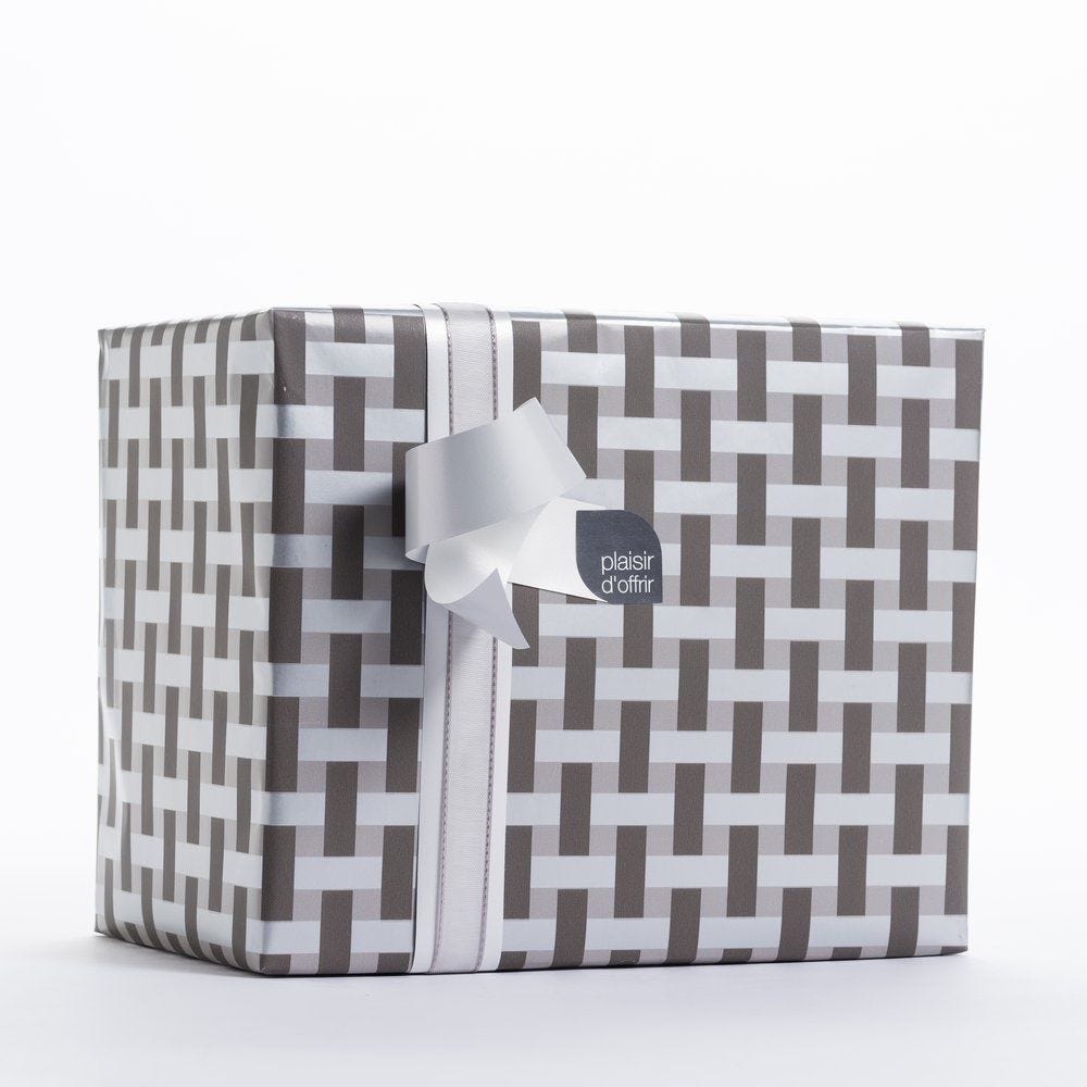 Papier cadeau croisillon noir et gris en 0,70x100 m Papier cadeau croisillon noir et gris en 0,70x100 m