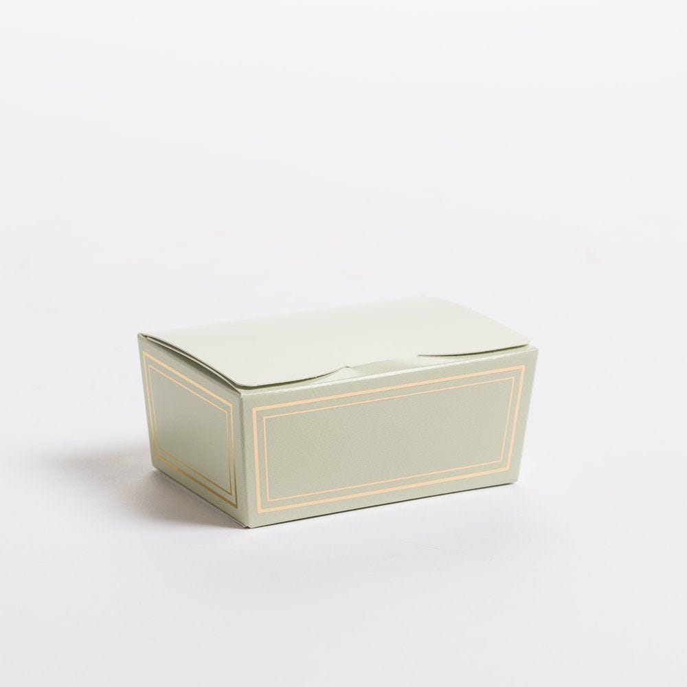 Ballotin Elegance vert 250g L 11,5 x P 7,5 x H 5 cm par 20 Ballotin Elegance vert 250g L 11,5 x P 7,5 x H 5 cm par 20