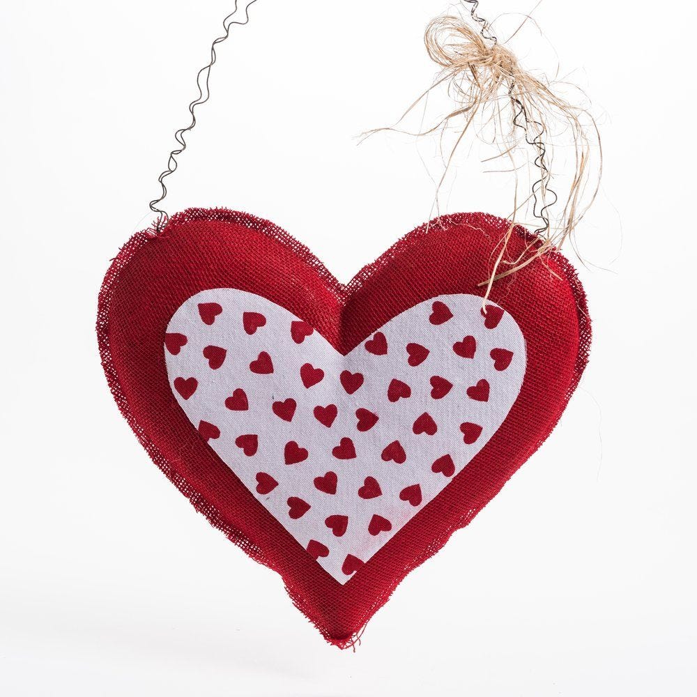 Coeur rouge et intérieur mini coeurs à suspendre L 42 x H 41 cm Coeur rouge et intérieur mini coeurs à suspendre L 42 x H 41 cm