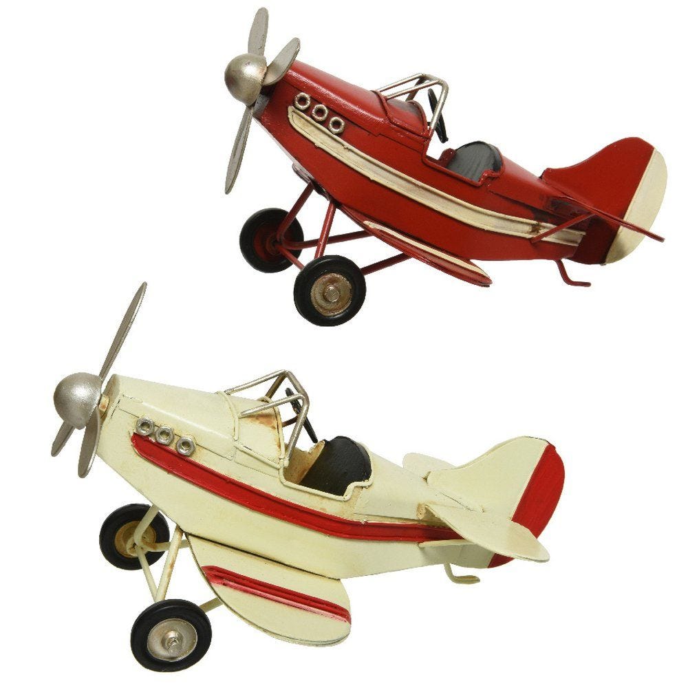 Avion finition antique 17x15x9cm - 2 modèles possibles Avion finition antique 17x15x9cm - 2 modèles possibles