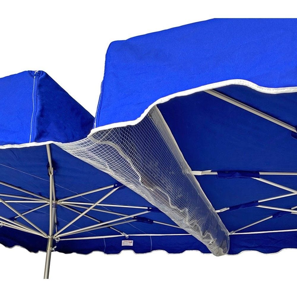 Gouttière 220x50cm pour parasol forain coloris translucide Gouttière 220x50cm pour parasol forain coloris translucide
