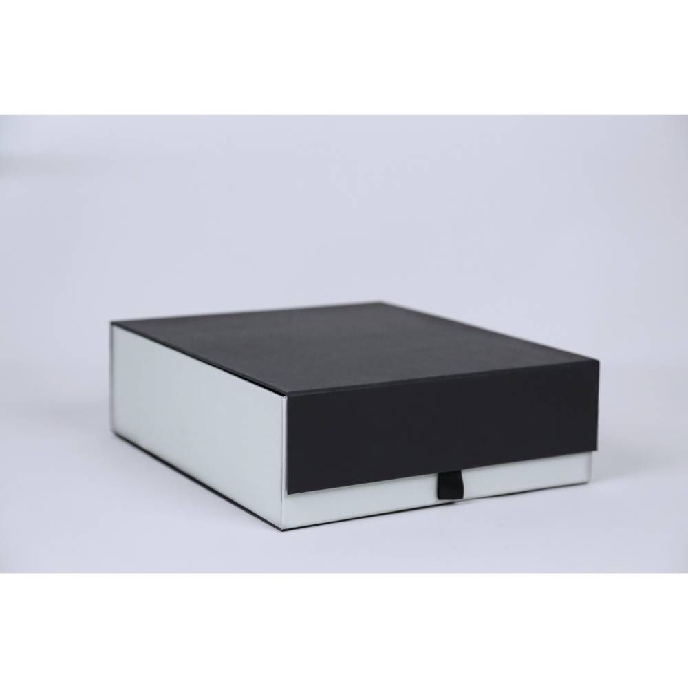 Boîte pour bouteille BOTTLEBOX 28x32x9 noir et gris par 25 Boîte pour bouteille BOTTLEBOX 28x32x9 noir et gris par 25